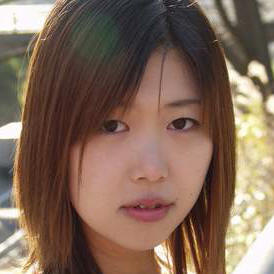 田田百子田畑百子
